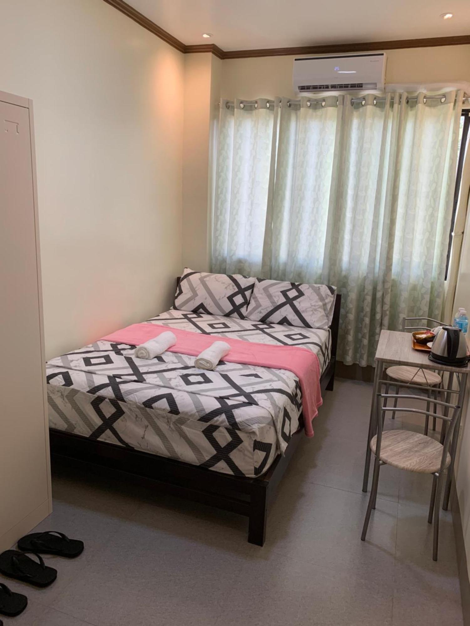 Zl Travelers Inn Batuan 外观 照片