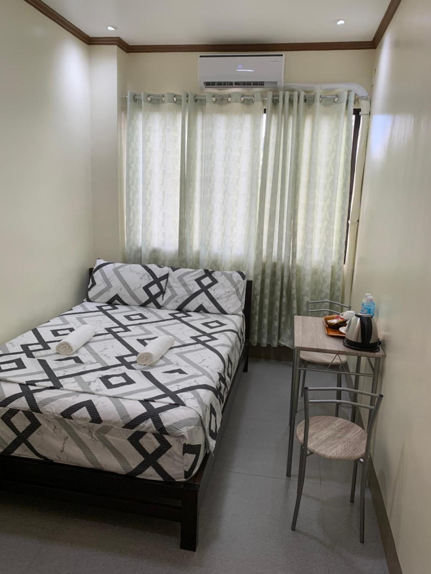 Zl Travelers Inn Batuan 外观 照片
